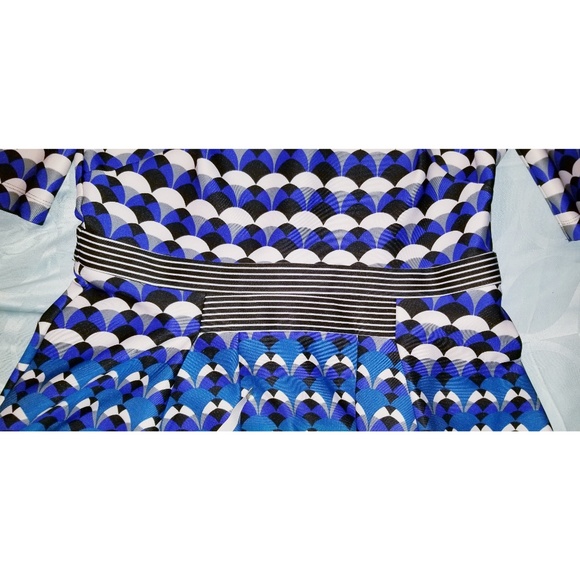 DRESS - Picture 7 of 8